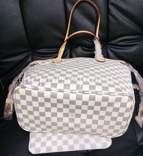 how to spot fake louis vuitton neverfull damier|louis vuitton neverfull gm size.